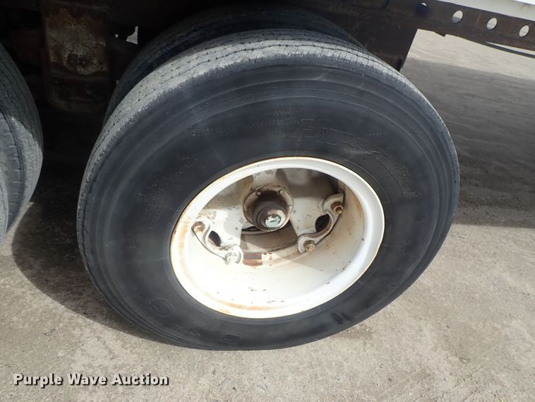 image for item DG3035 1973 Trailmobile A11J4SA1 dry van trailer