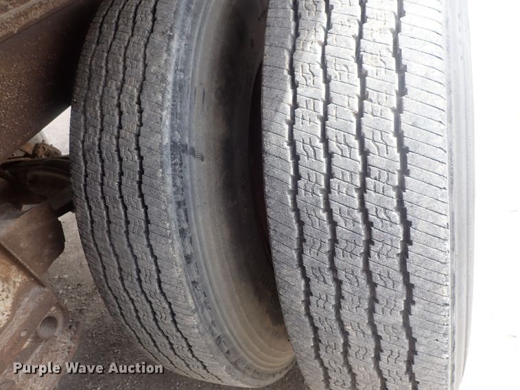 image for item DG3035 1973 Trailmobile A11J4SA1 dry van trailer