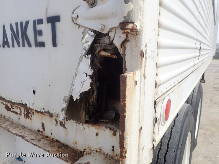 image for item DG3035 1973 Trailmobile A11J4SA1 dry van trailer