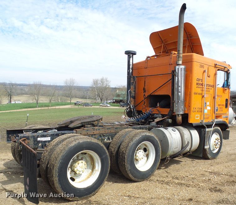 image for item DG5598 1985 Kenworth K100 semi truck