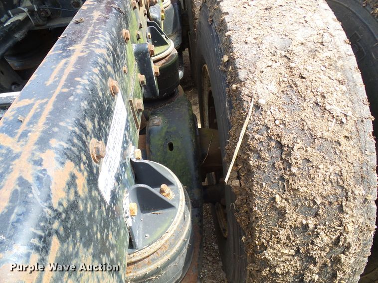 image for item DG5598 1985 Kenworth K100 semi truck