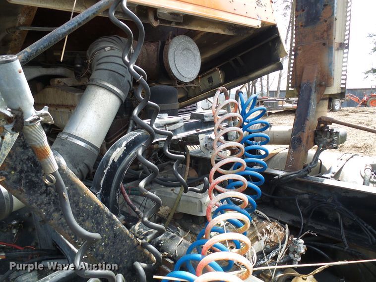 image for item DG5598 1985 Kenworth K100 semi truck