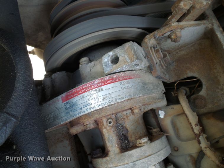 image for item DG5598 1985 Kenworth K100 semi truck