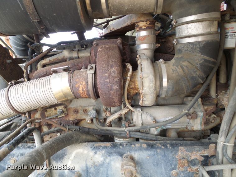 image for item DG5598 1985 Kenworth K100 semi truck