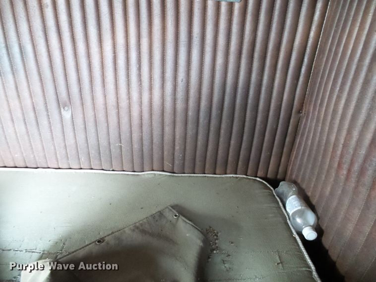 image for item DG5598 1985 Kenworth K100 semi truck