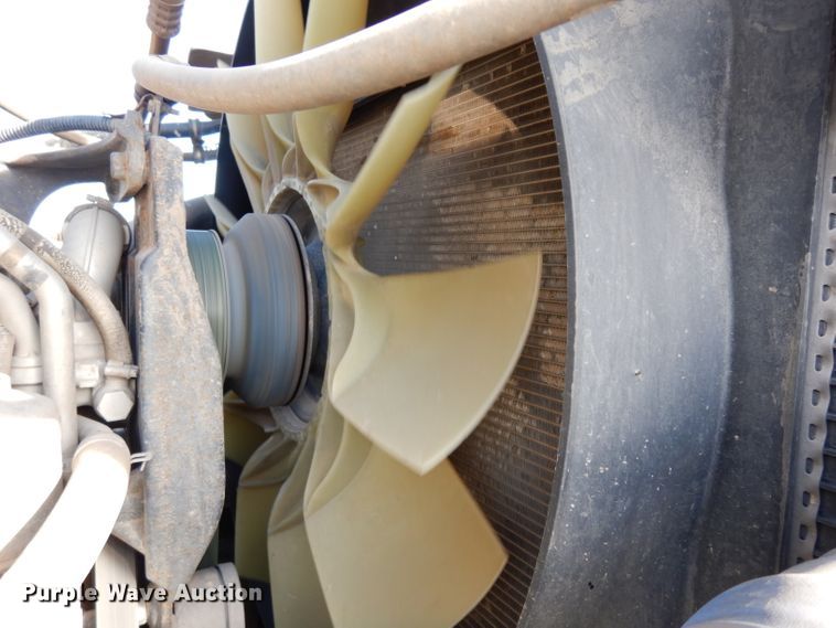 image for item DG6350 2007 Sterling LT8500 truck cab and chassis