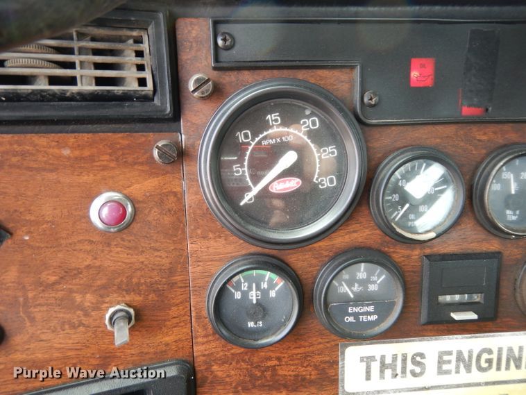 image for item DH2400 1995 Peterbilt 377 semi truck