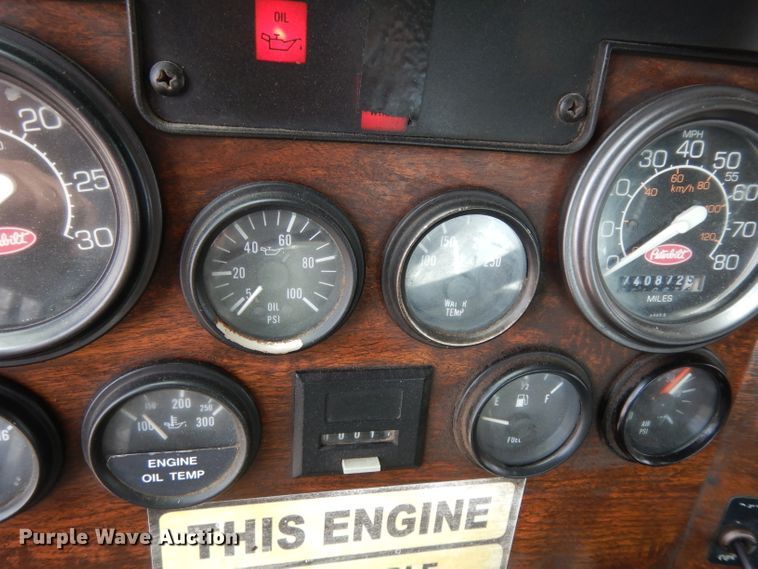 image for item DH2400 1995 Peterbilt 377 semi truck