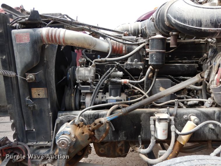 image for item DH2400 1995 Peterbilt 377 semi truck