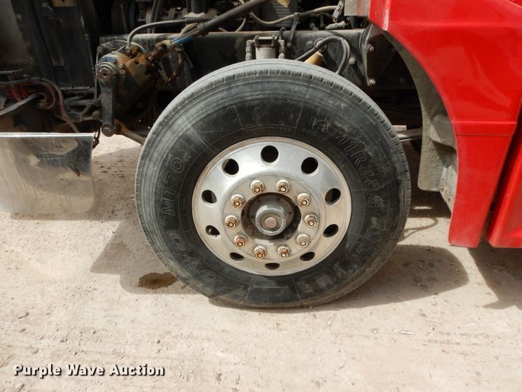 image for item DH2400 1995 Peterbilt 377 semi truck