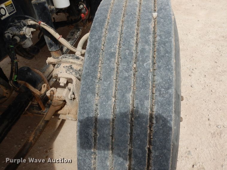 image for item DH2401 2003 Kenworth semi truck