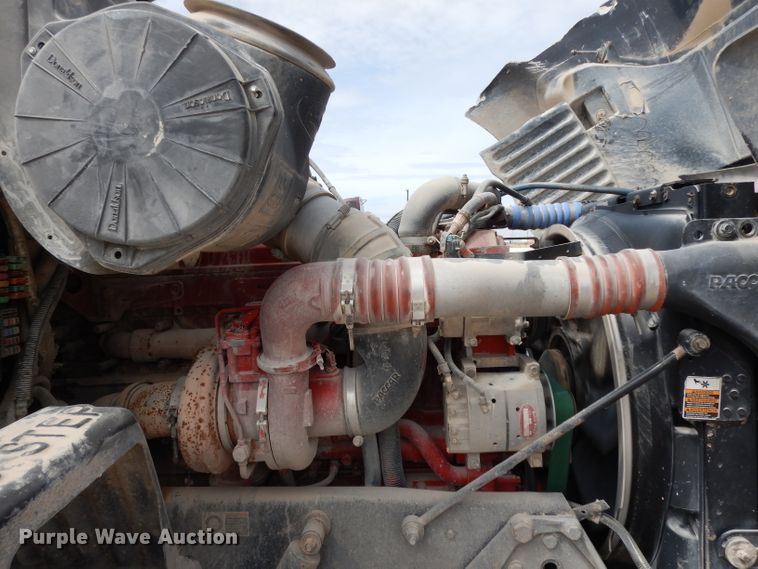 image for item DH2403 2009 Peterbilt 387 semi truck