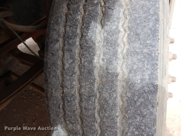 image for item DH2403 2009 Peterbilt 387 semi truck