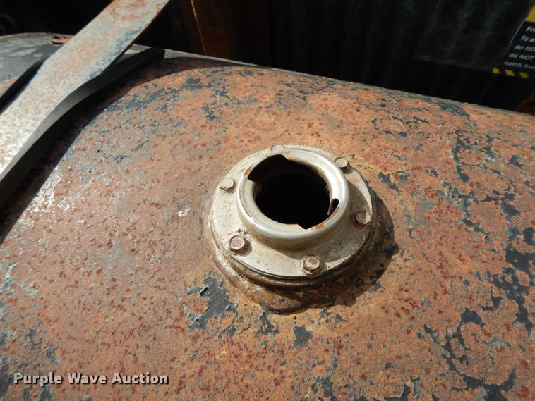 image for item DH2411 2007 Mack CXN semi truck