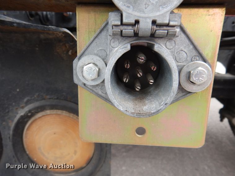 image for item DH2412 2007 Freightliner Columbia semi truck