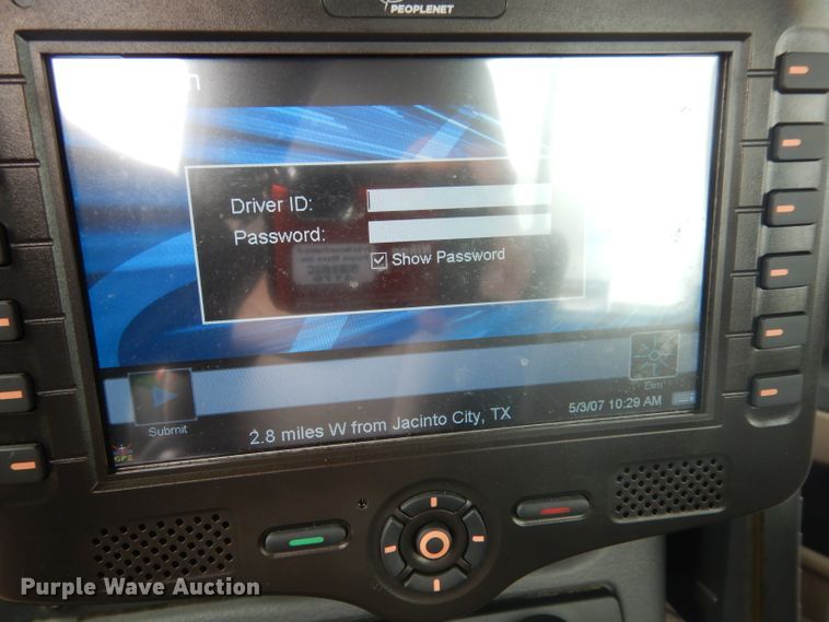 image for item DH2415 2010 Freightliner Cascadia semi truck