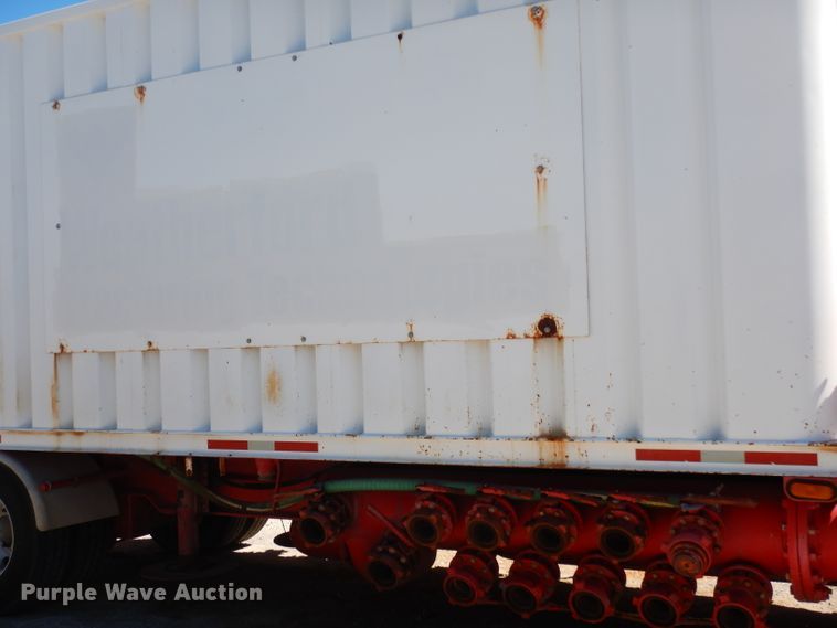 image for item DH2433 2006 Stewart & Stevenson CT-5CAS/HYD hydration system on Mertz trailer