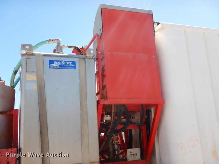 image for item DH2433 2006 Stewart & Stevenson CT-5CAS/HYD hydration system on Mertz trailer