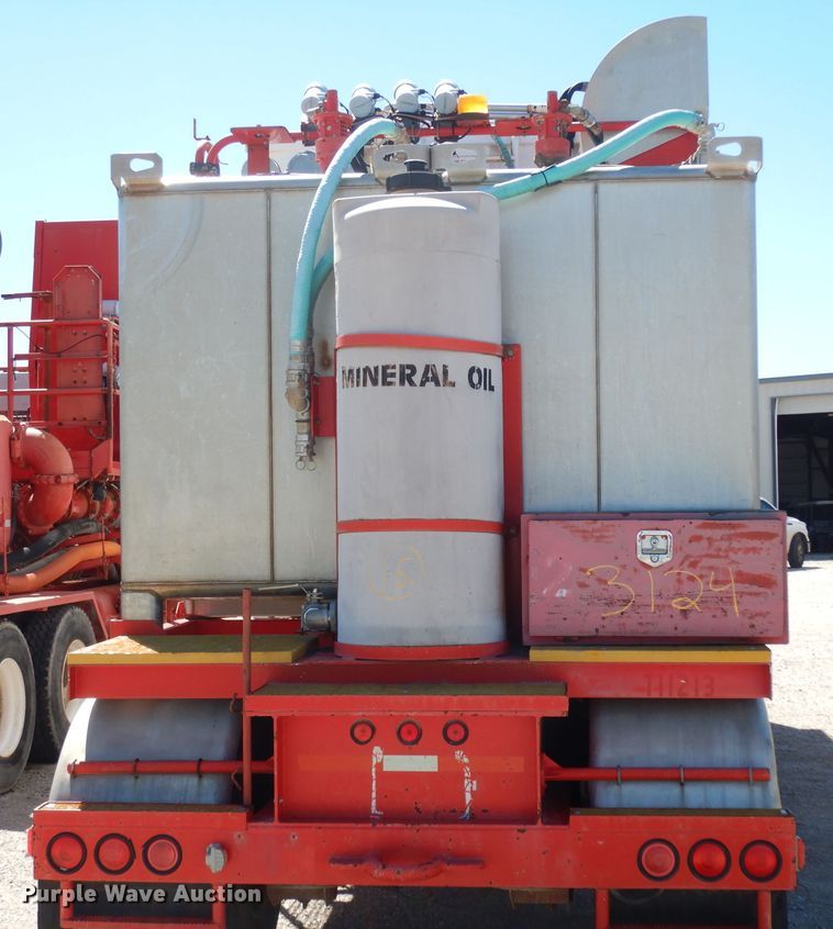 image for item DH2433 2006 Stewart & Stevenson CT-5CAS/HYD hydration system on Mertz trailer
