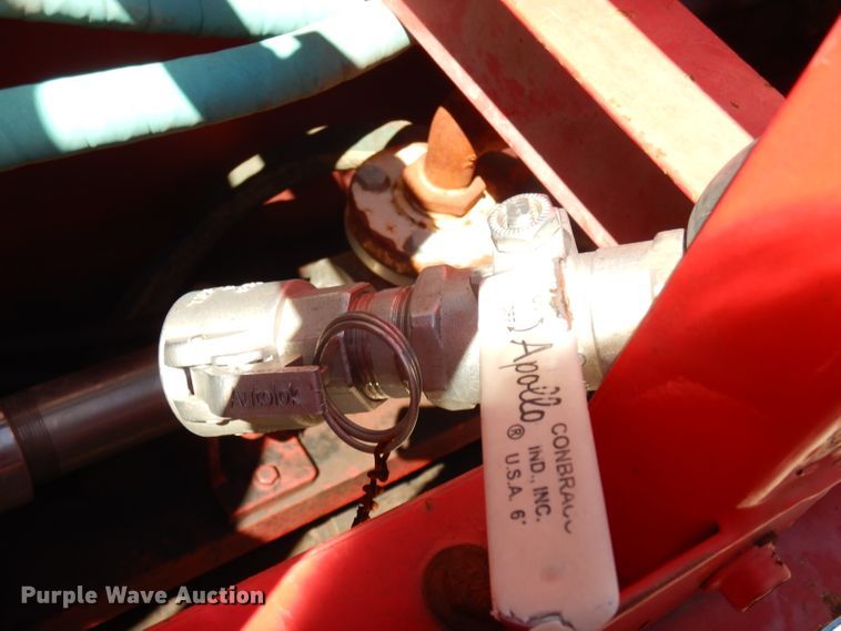 image for item DH2433 2006 Stewart & Stevenson CT-5CAS/HYD hydration system on Mertz trailer