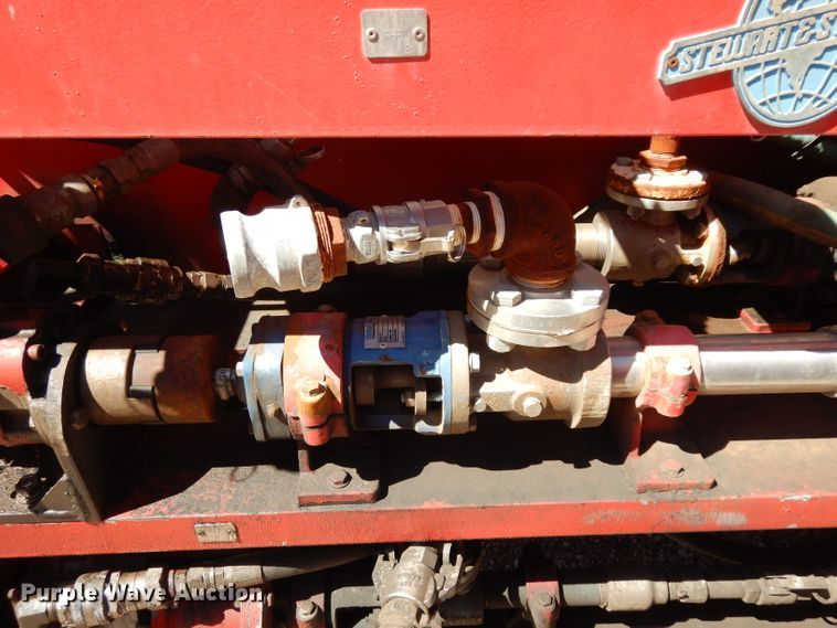 image for item DH2433 2006 Stewart & Stevenson CT-5CAS/HYD hydration system on Mertz trailer
