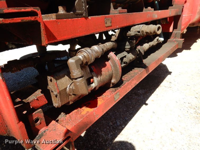 image for item DH2433 2006 Stewart & Stevenson CT-5CAS/HYD hydration system on Mertz trailer