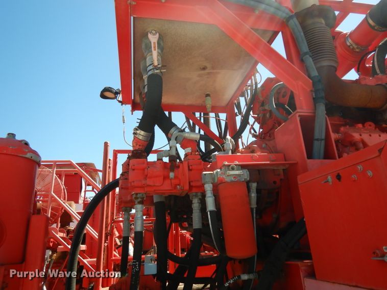 image for item DH2433 2006 Stewart & Stevenson CT-5CAS/HYD hydration system on Mertz trailer