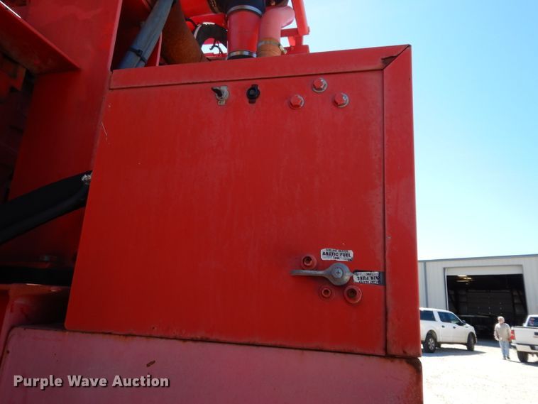 image for item DH2433 2006 Stewart & Stevenson CT-5CAS/HYD hydration system on Mertz trailer