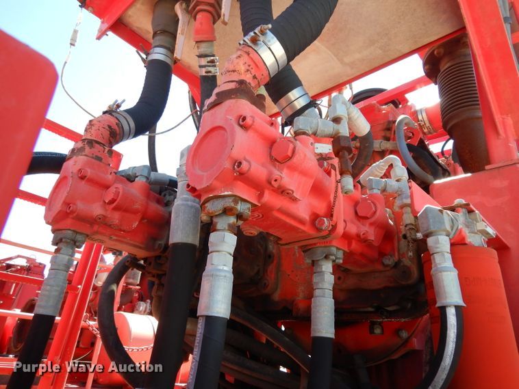 image for item DH2433 2006 Stewart & Stevenson CT-5CAS/HYD hydration system on Mertz trailer