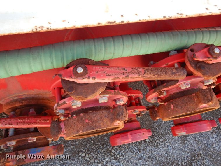 image for item DH2433 2006 Stewart & Stevenson CT-5CAS/HYD hydration system on Mertz trailer