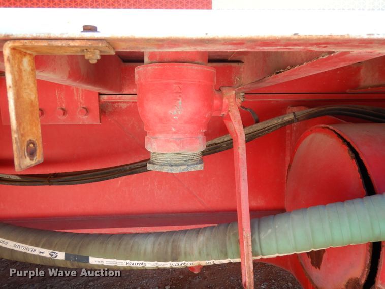 image for item DH2433 2006 Stewart & Stevenson CT-5CAS/HYD hydration system on Mertz trailer