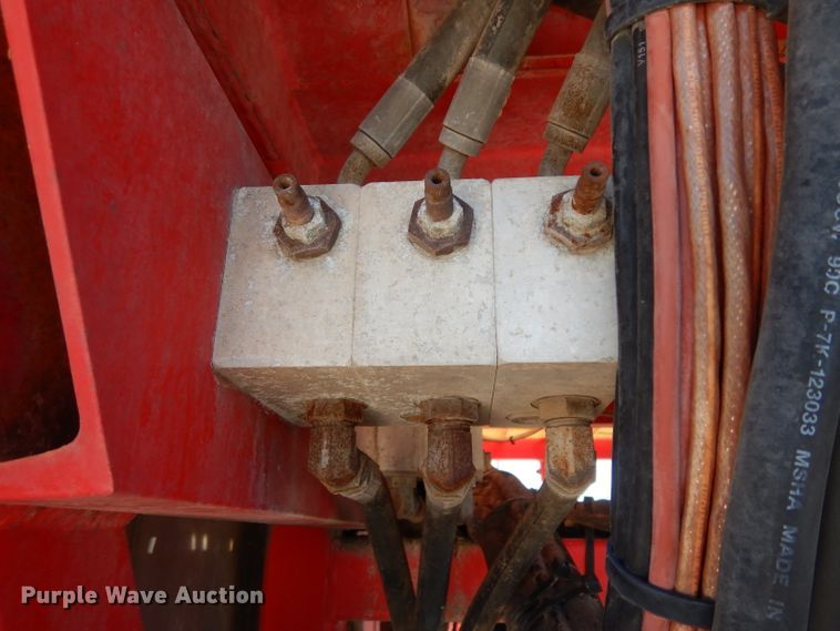 image for item DH2433 2006 Stewart & Stevenson CT-5CAS/HYD hydration system on Mertz trailer