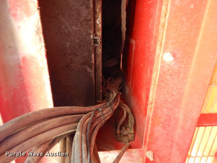 image for item DH2433 2006 Stewart & Stevenson CT-5CAS/HYD hydration system on Mertz trailer