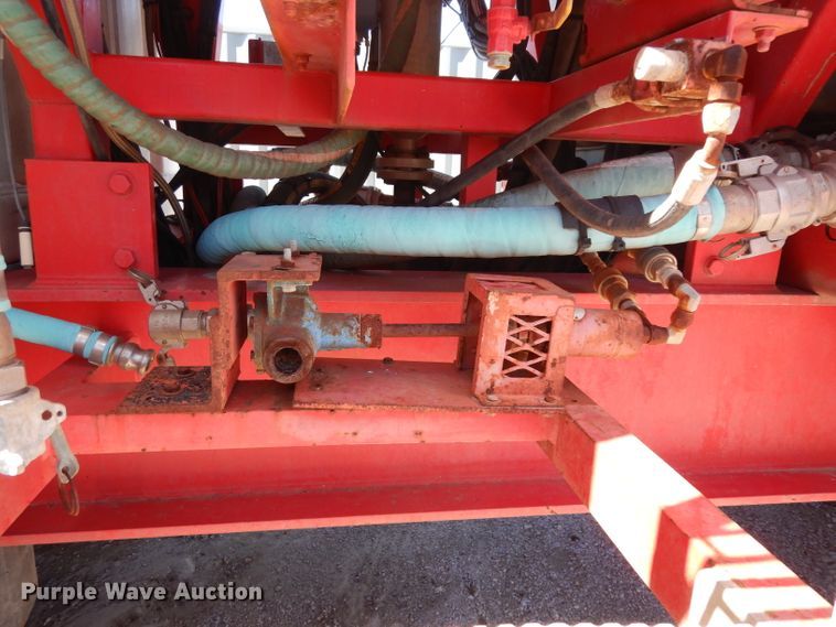 image for item DH2433 2006 Stewart & Stevenson CT-5CAS/HYD hydration system on Mertz trailer