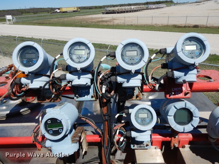 image for item DH2433 2006 Stewart & Stevenson CT-5CAS/HYD hydration system on Mertz trailer