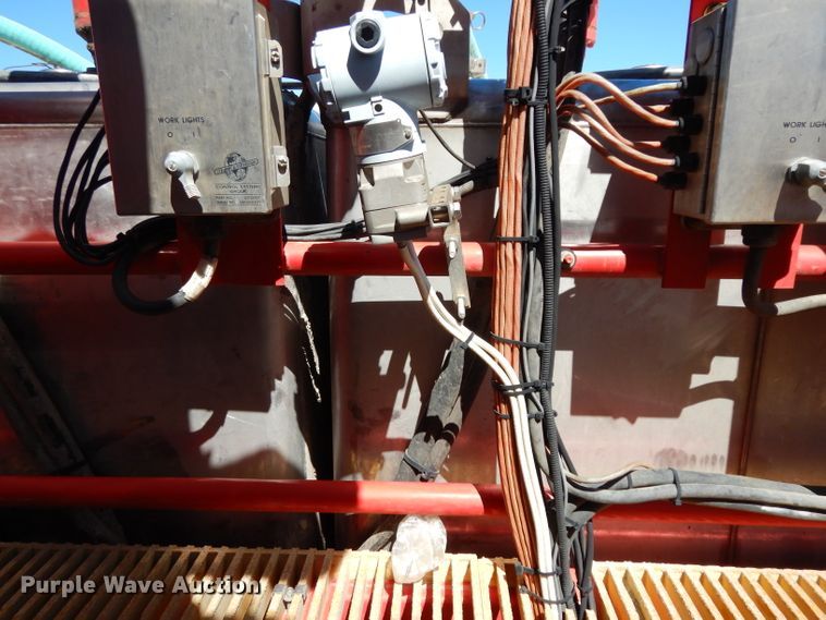 image for item DH2433 2006 Stewart & Stevenson CT-5CAS/HYD hydration system on Mertz trailer