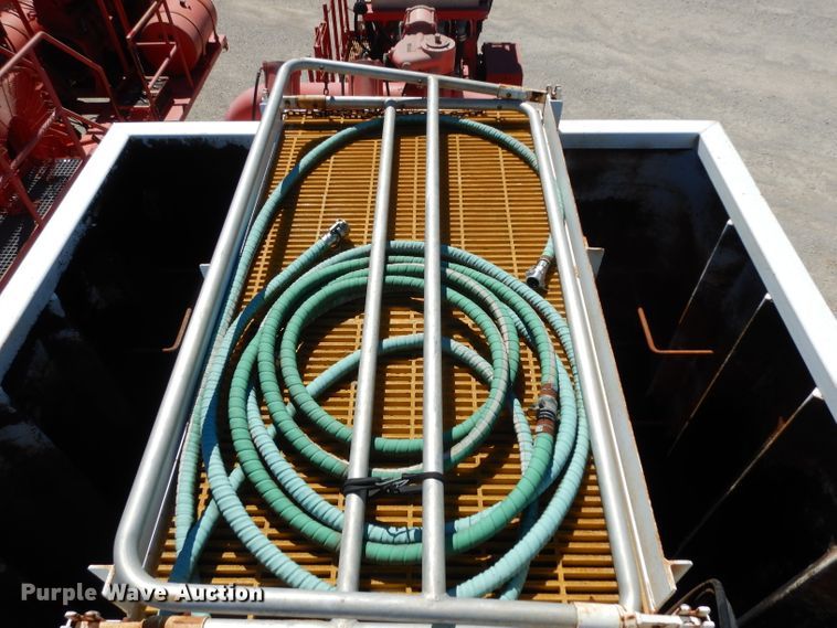 image for item DH2433 2006 Stewart & Stevenson CT-5CAS/HYD hydration system on Mertz trailer