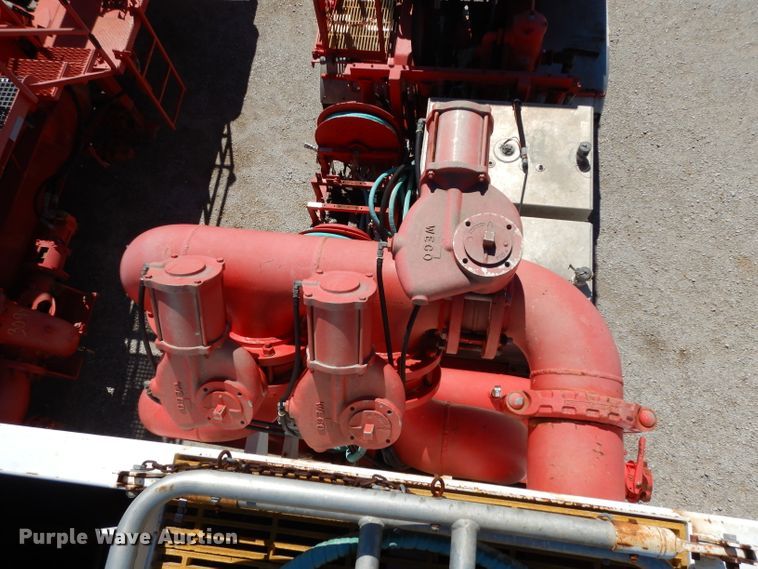 image for item DH2433 2006 Stewart & Stevenson CT-5CAS/HYD hydration system on Mertz trailer