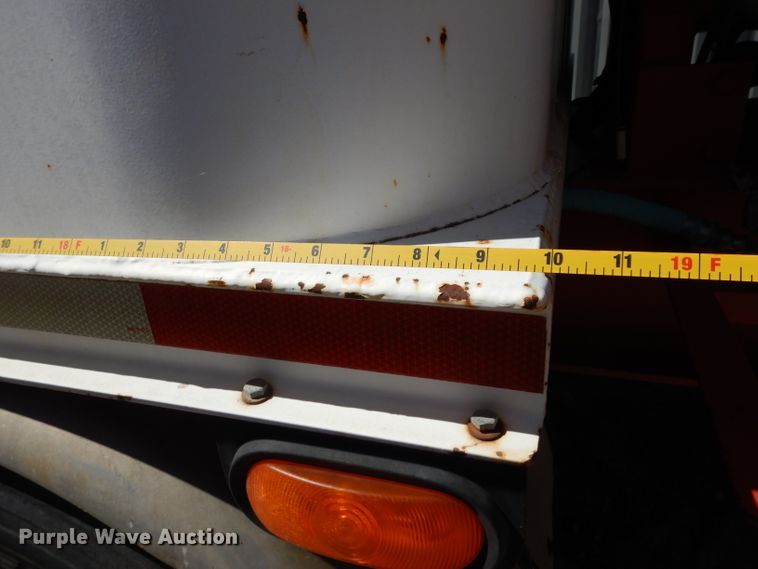 image for item DH2433 2006 Stewart & Stevenson CT-5CAS/HYD hydration system on Mertz trailer