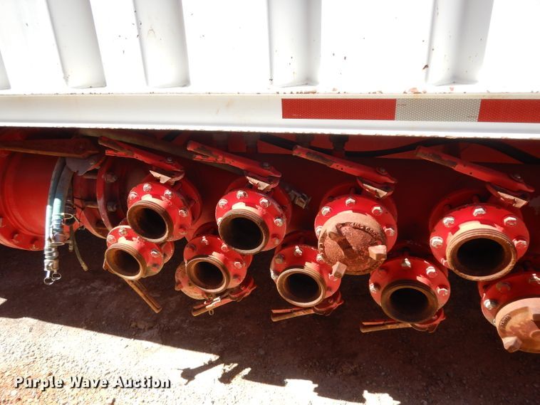 image for item DH2433 2006 Stewart & Stevenson CT-5CAS/HYD hydration system on Mertz trailer