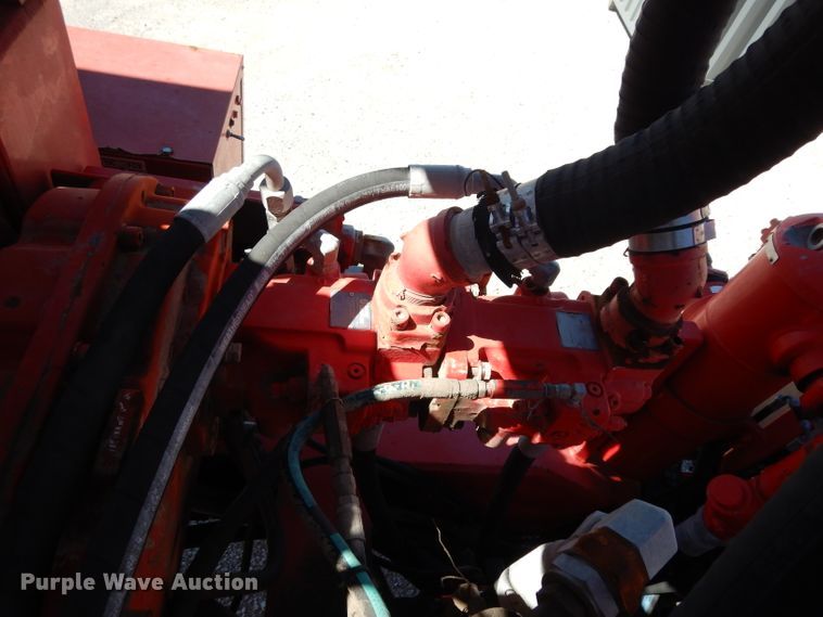 image for item DH2433 2006 Stewart & Stevenson CT-5CAS/HYD hydration system on Mertz trailer