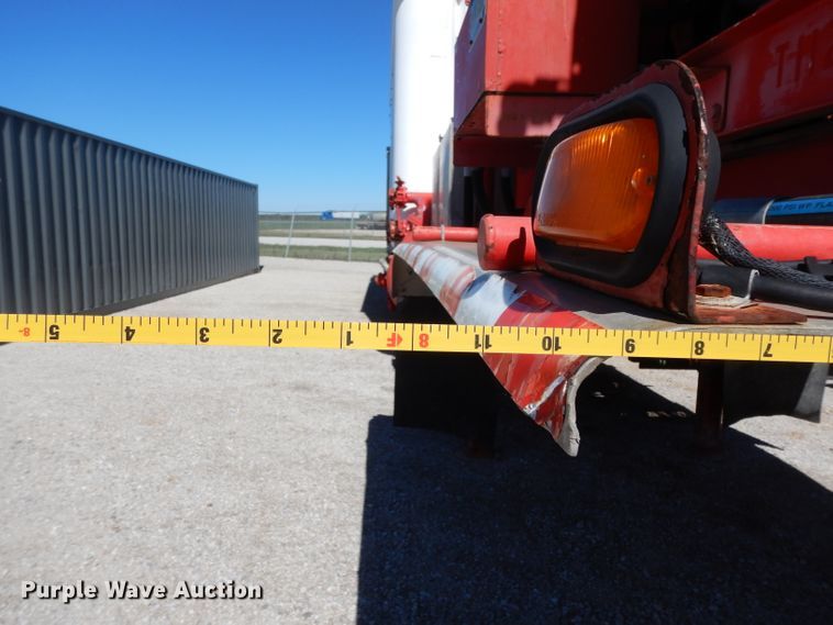 image for item DH2433 2006 Stewart & Stevenson CT-5CAS/HYD hydration system on Mertz trailer