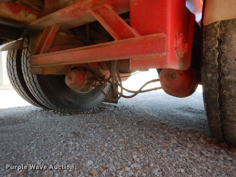 image for item DH2433 2006 Stewart & Stevenson CT-5CAS/HYD hydration system on Mertz trailer