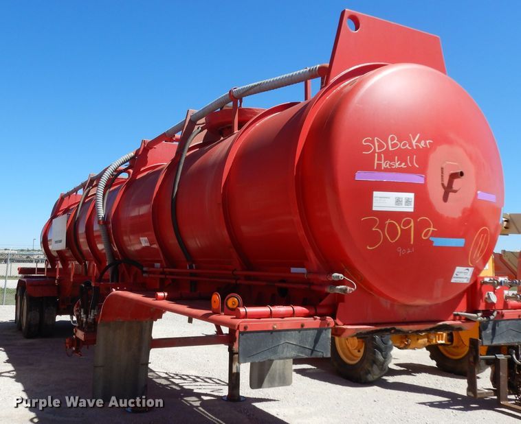 image for item DH2434 2005 Worley Welding 3 Tank acid tank trailer