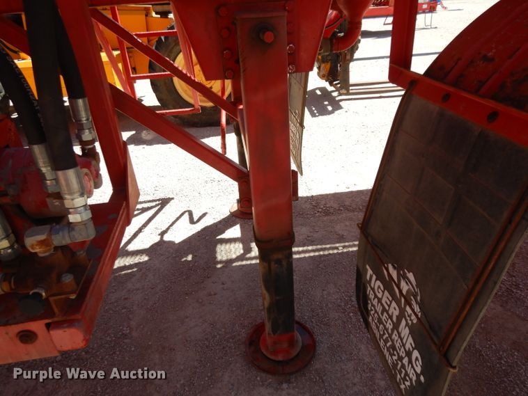 image for item DH2434 2005 Worley Welding 3 Tank acid tank trailer