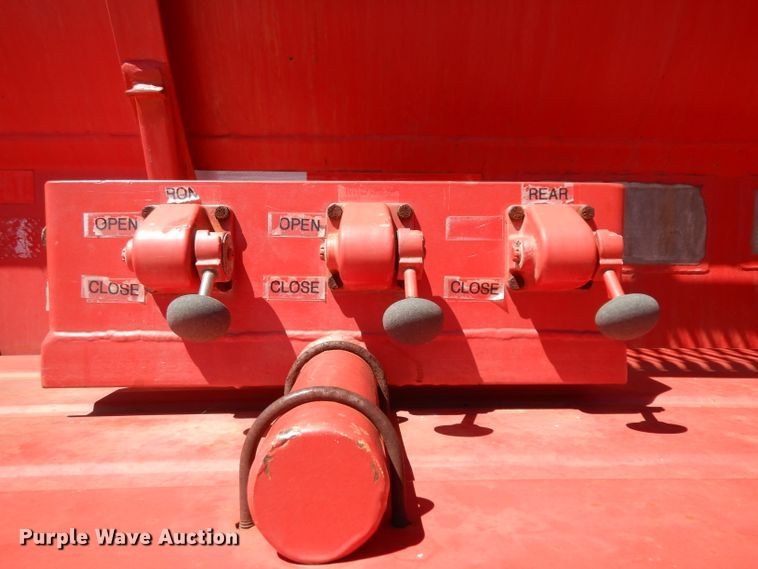 image for item DH2434 2005 Worley Welding 3 Tank acid tank trailer