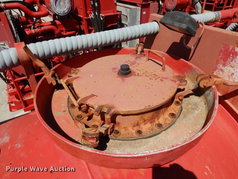 image for item DH2434 2005 Worley Welding 3 Tank acid tank trailer