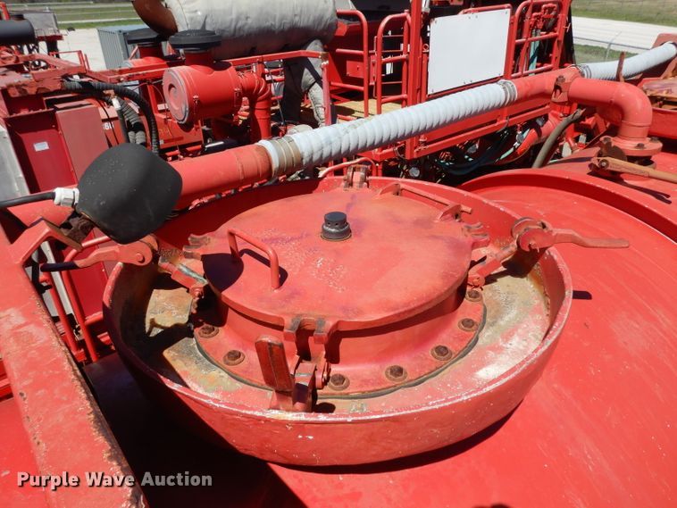 image for item DH2434 2005 Worley Welding 3 Tank acid tank trailer