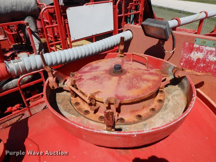 image for item DH2434 2005 Worley Welding 3 Tank acid tank trailer