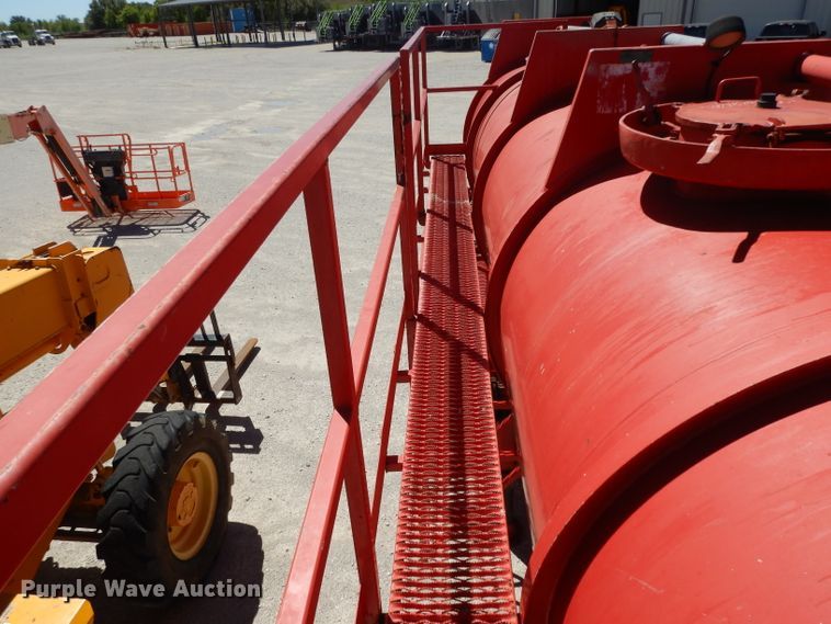 image for item DH2434 2005 Worley Welding 3 Tank acid tank trailer